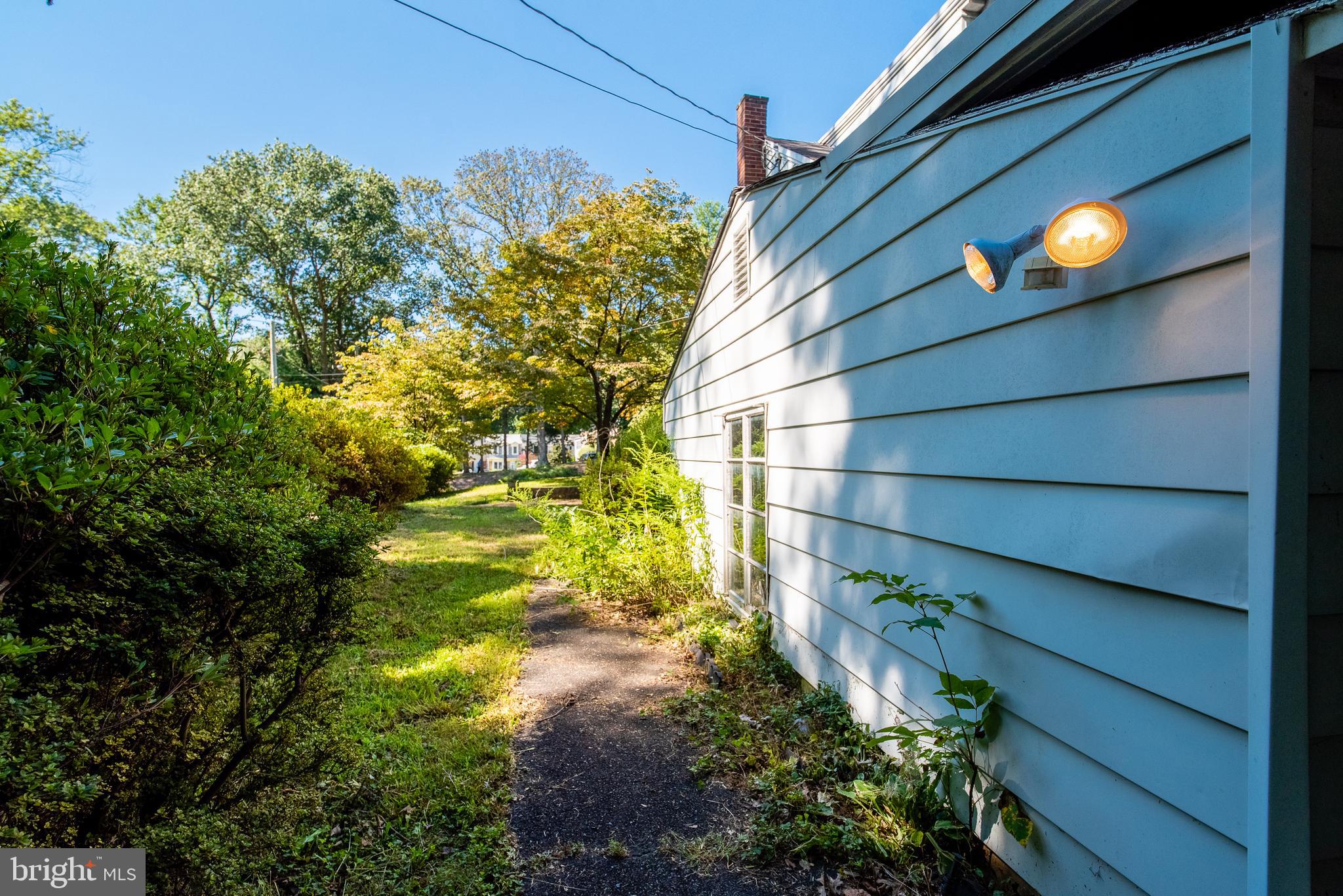 6333 Hillside Road Springfield, VA 22152 - Photo 24 of 29