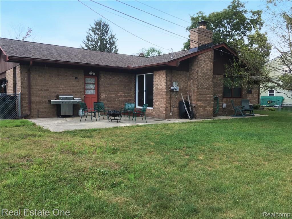 47319 Kennesaw Ridge Utica, MI 48317 - Photo 3 of 29 IMG_7778.JPG