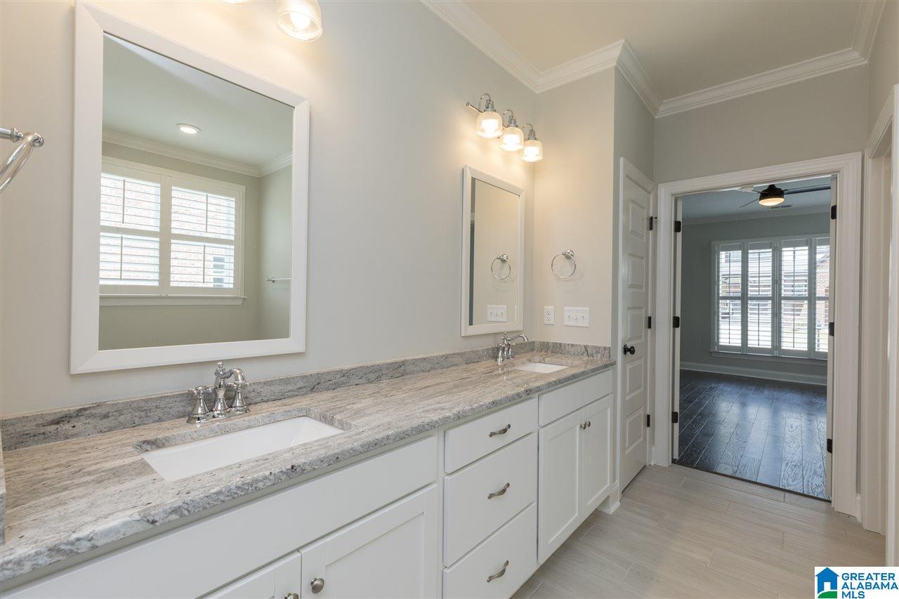 2986 Altadena Ridge Drive Birmingham, AL 35243 - Photo 11 of 48