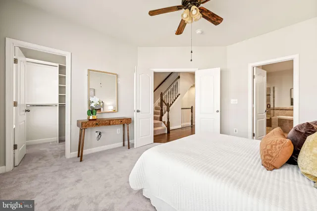 $750,000 | 808 Admirals Way, Unit 303, Oxon Hill, MD 20745