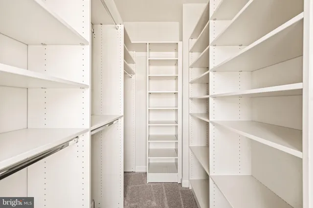 $750,000 | 808 Admirals Way, Unit 303, Oxon Hill, MD 20745