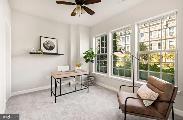 $750,000 | 808 Admirals Way, Unit 303, Oxon Hill, MD 20745