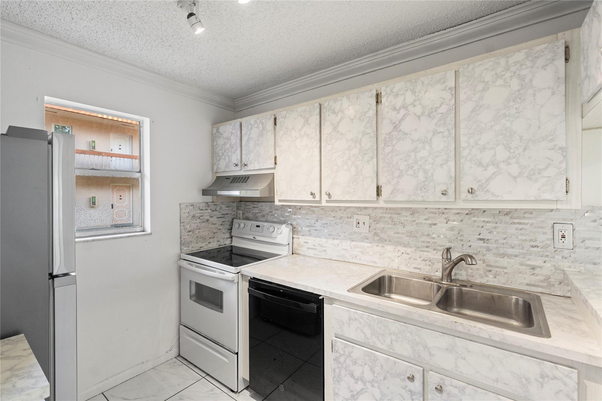 7610 Stirling Road, Unit A104 Davie, FL 33024 - Photo 6 of 37 Photo 6