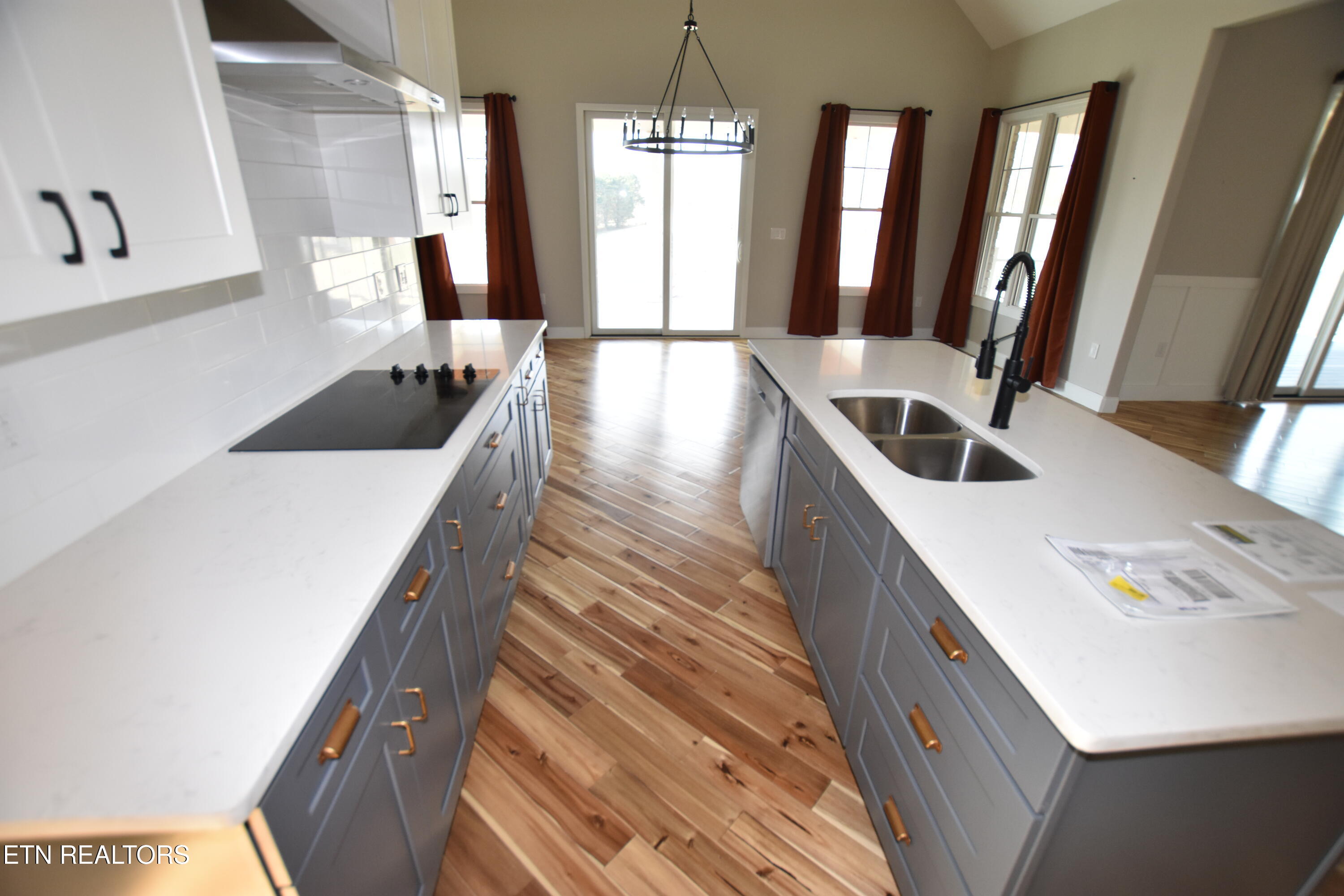 322 Blount Circle Rutledge, TN 37861 - Photo 9 of 43 DSC_0024