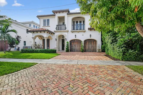 $3,950,000 | 33 Southeast Olive Way, Boca Raton, FL 33432