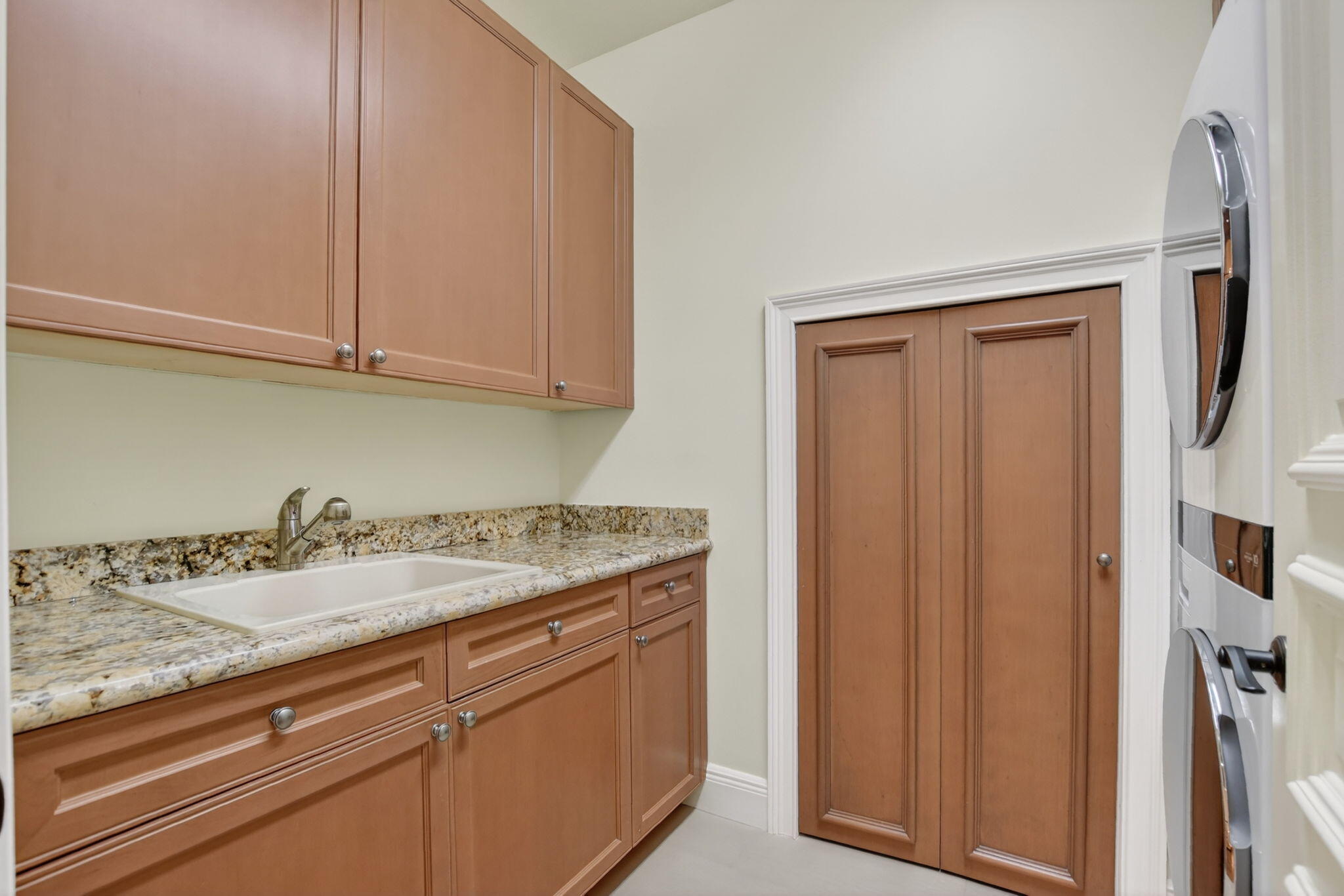 33 Southeast Olive Way Boca Raton, FL 33432 - Photo 64 of 89 64-web-or-mls-DSC_3078