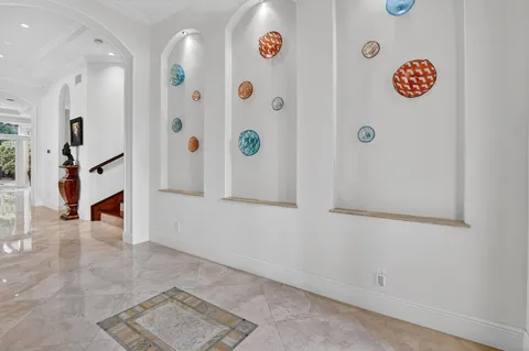 $3,950,000 | 33 Southeast Olive Way, Boca Raton, FL 33432