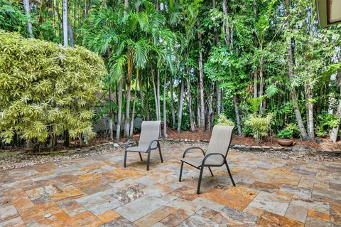 $3,950,000 | 33 Southeast Olive Way, Boca Raton, FL 33432