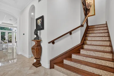 $3,950,000 | 33 Southeast Olive Way, Boca Raton, FL 33432