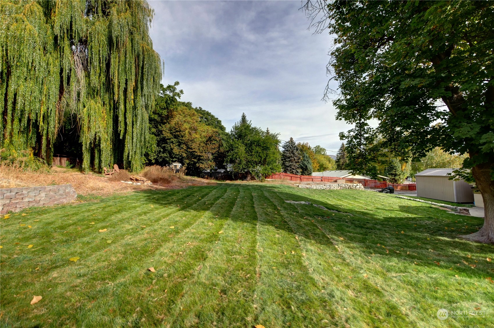 26 Middle Lane Road Omak, WA 98841 - Photo 34 of 38 a view of a garden
