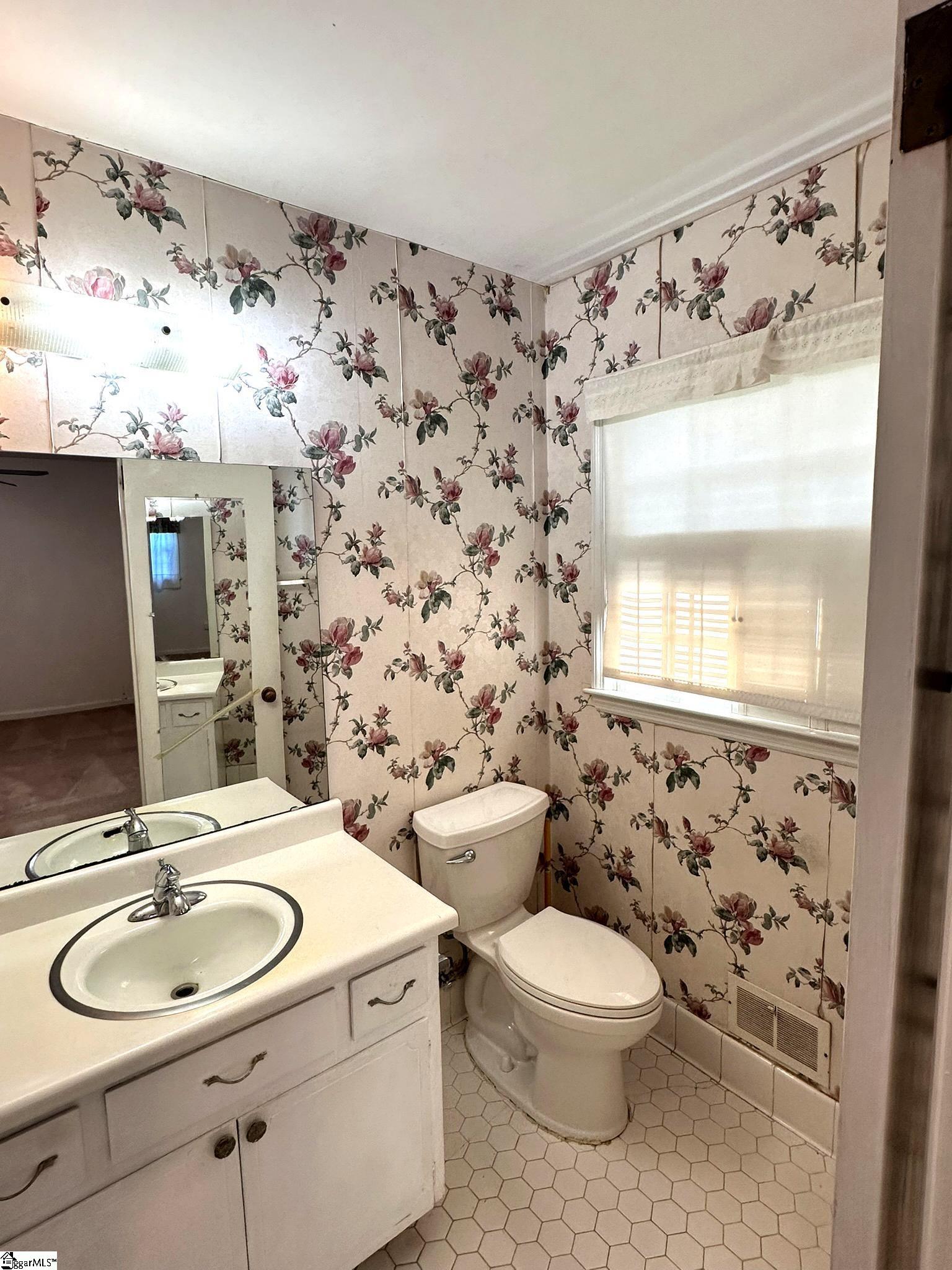 604 Butler Springs Road Greenville, SC 29615 - Photo 11 of 14 Gallery Image 11