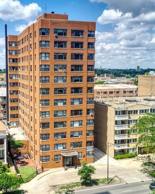 5858 North Sheridan Road, Unit 408 Chicago, IL 60660 - Photo 1 of 16