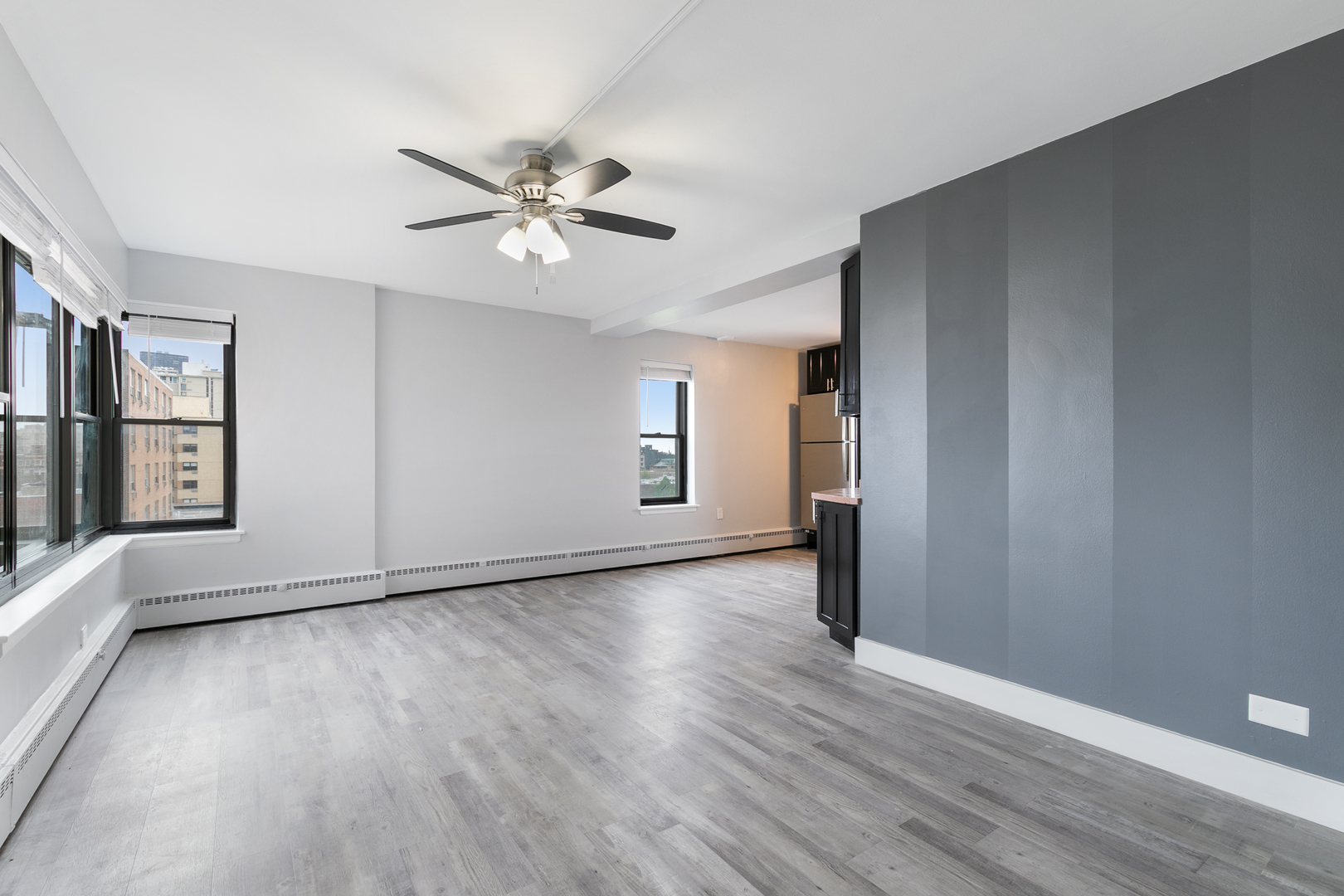 5858 North Sheridan Road, Unit 408 Chicago, IL 60660 - Photo 5 of 16