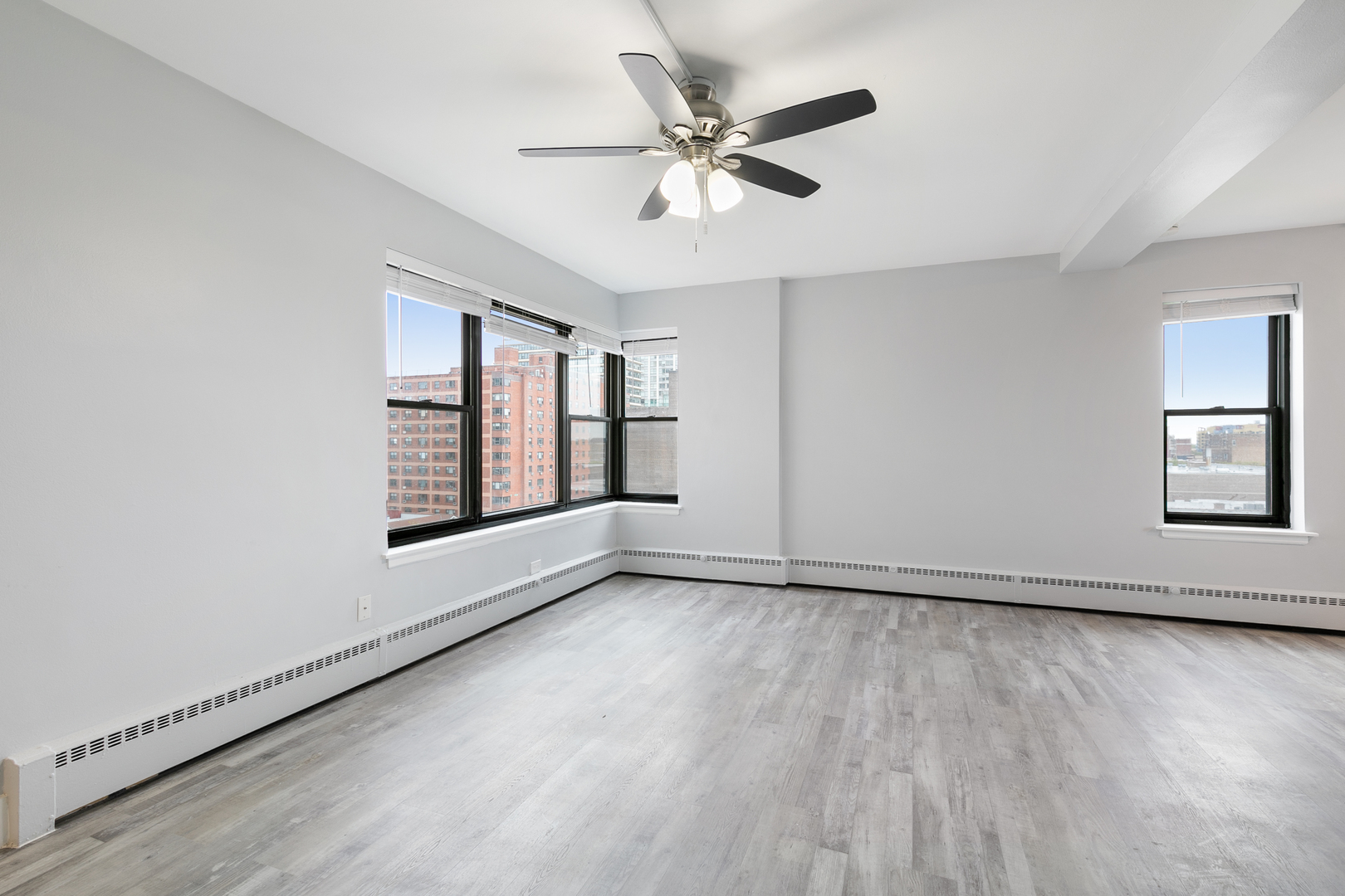 5858 North Sheridan Road, Unit 408 Chicago, IL 60660 - Photo 6 of 16