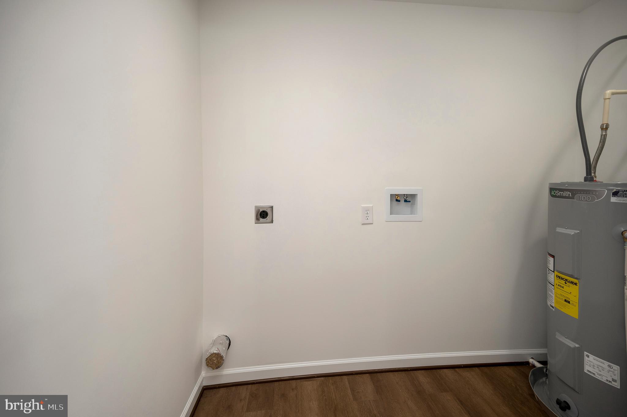 14169 Silver Hill Road Sumerduck, VA 22742 - Photo 16 of 40 a view of a small space