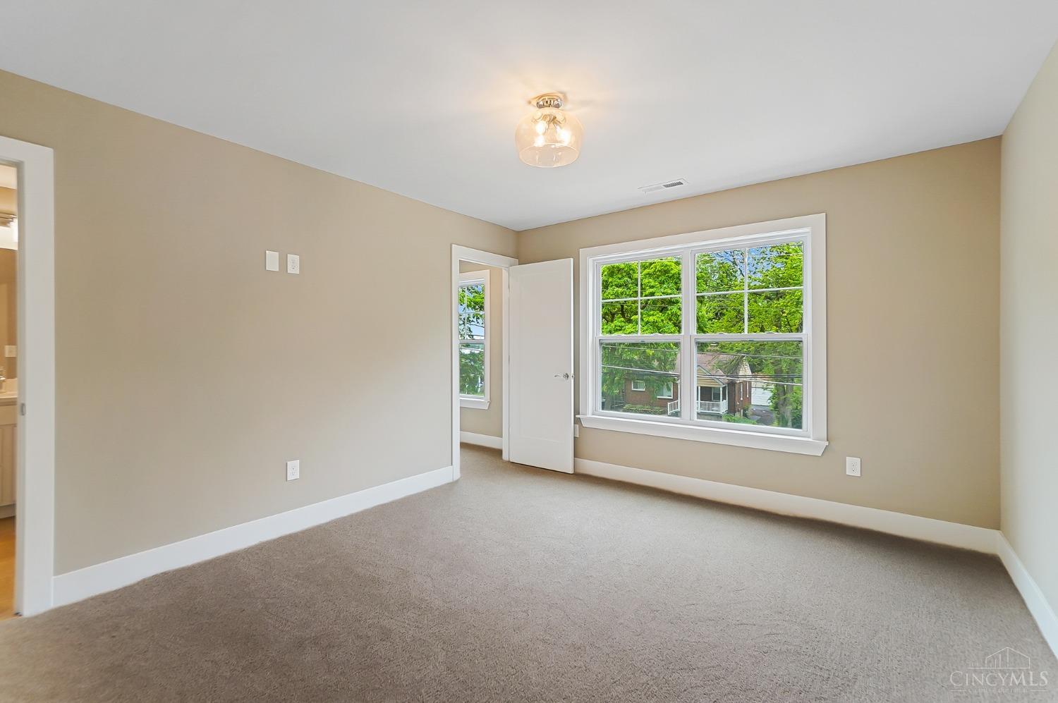 4543 Cooper Road Cincinnati, OH 45242 - Photo 34 of 54