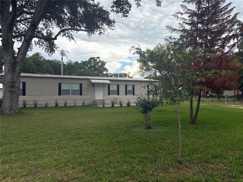 3923 Ward Road Lakeland, FL 33810 - Photo 4 of 25