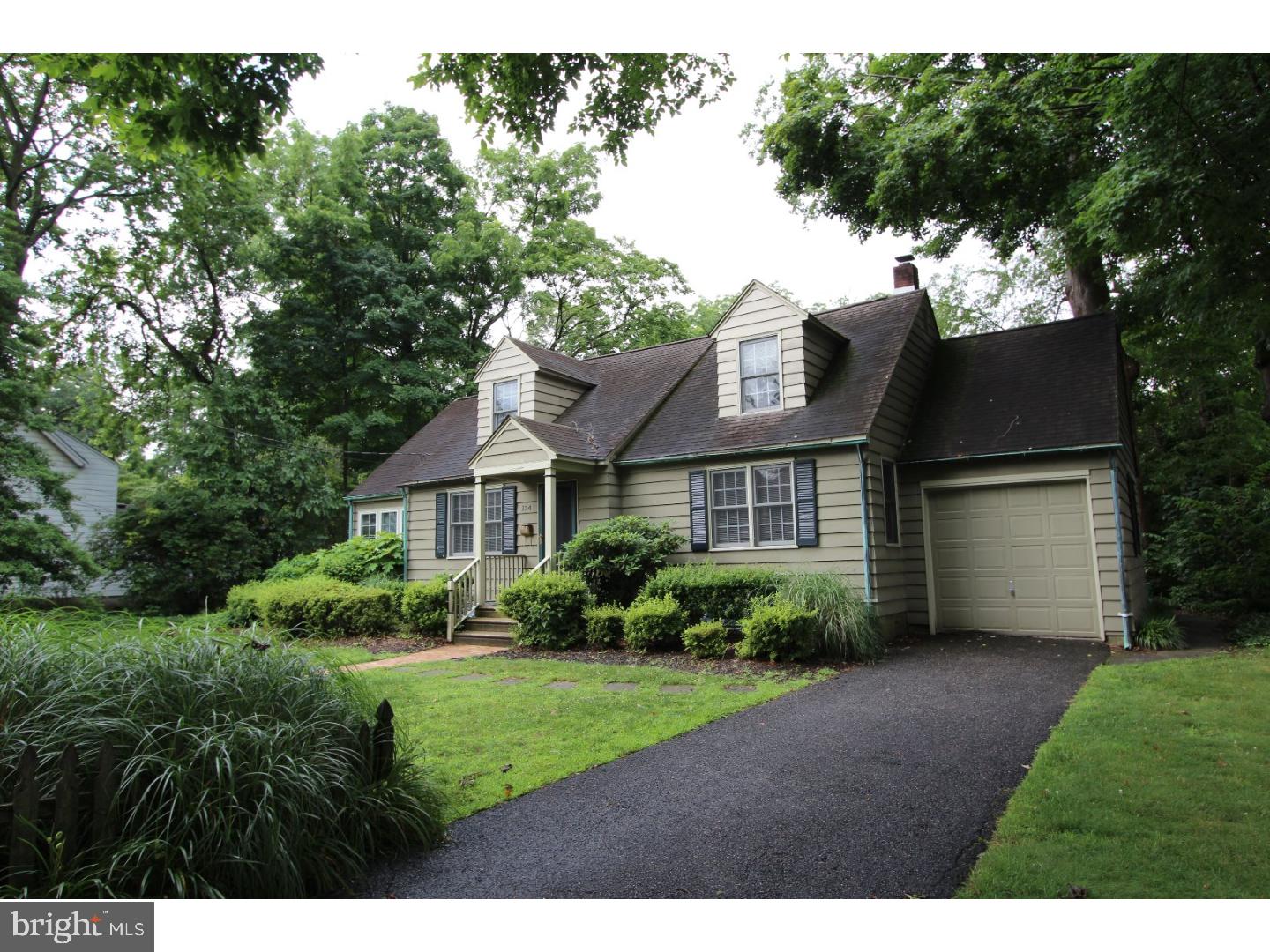 134 Peyton Avenue Haddonfield, NJ 08033 - Photo 2 of 23