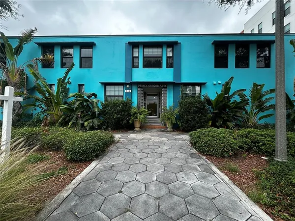 $1,350 | 844 5th Avenue South, St. Petersburg, FL 33701