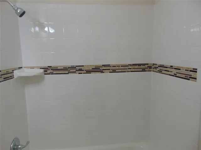 $185,000 | 216 Wilmer Heights Drive, Wilmer, TX 75172