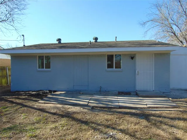 $185,000 | 216 Wilmer Heights Drive, Wilmer, TX 75172