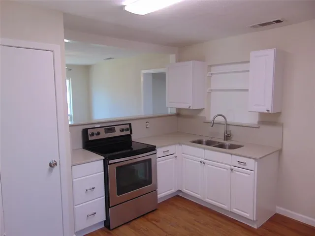 $185,000 | 216 Wilmer Heights Drive, Wilmer, TX 75172