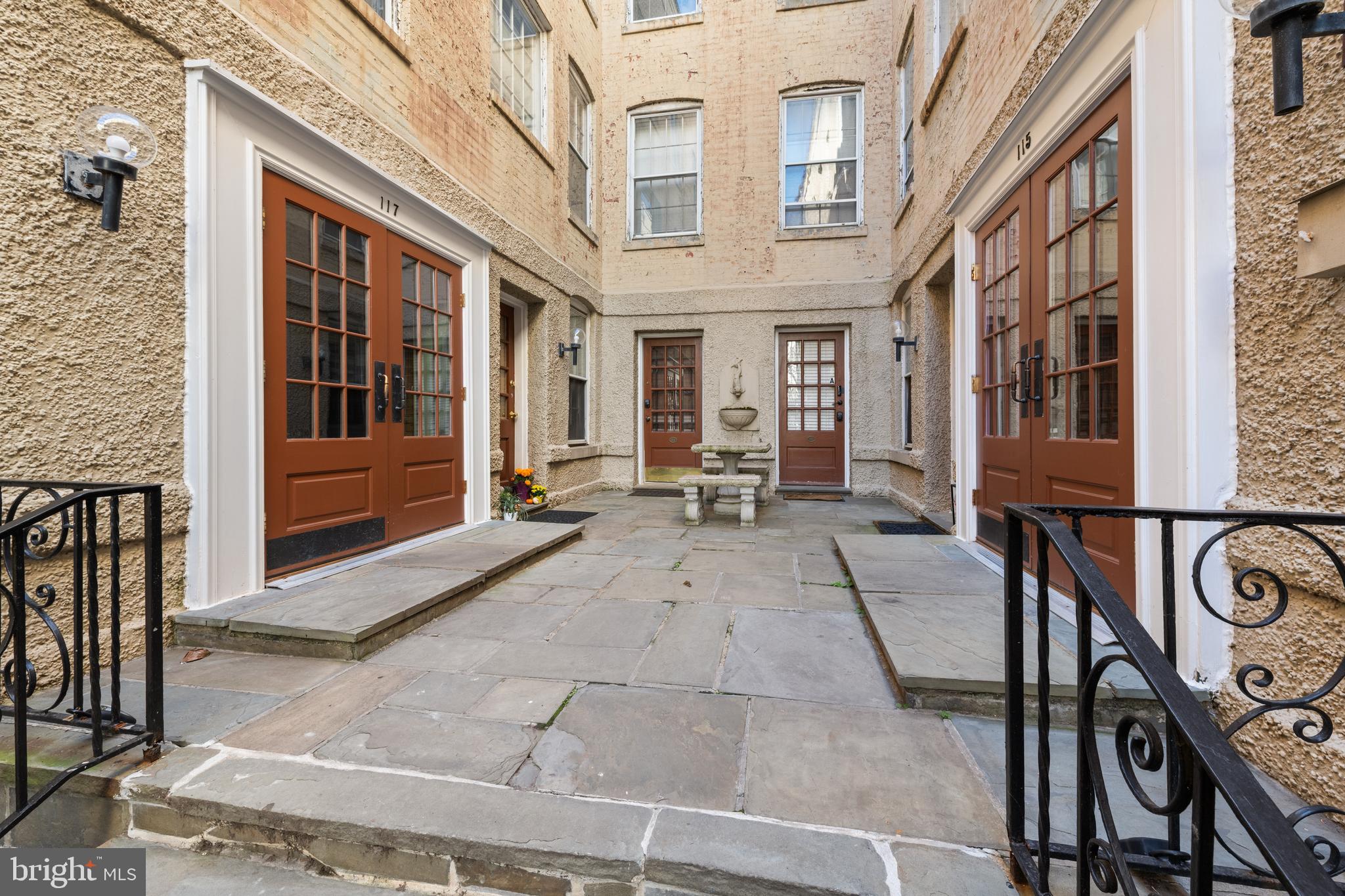 117 E Street Southeast, Unit 103 Washington, DC 20003 - Photo 4 of 19 a view of a building with sitting area