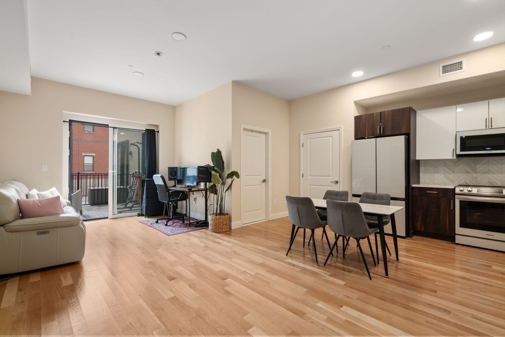 16 Taber Street, Unit 203 Boston, MA 02119 - Photo 7 of 35