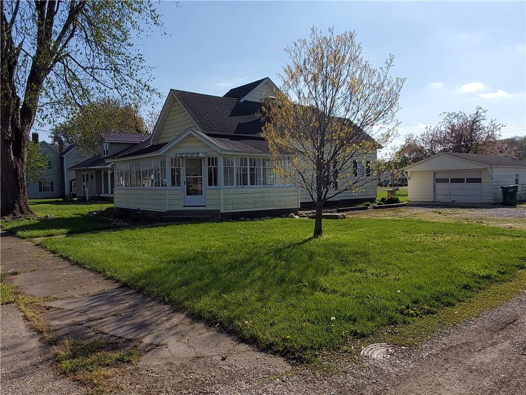 26 Main Street Rosedale, IN 47874 - Photo 1 of 17