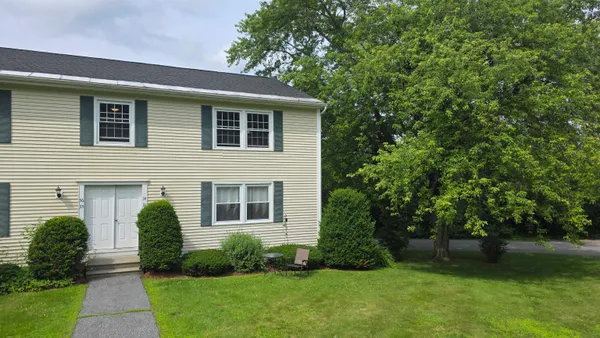 $289,000 | 204 Mechanic Street, Unit 34, Lebanon, NH 03766