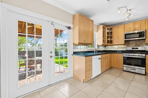$1,085,000 | 715 Tyler Street, Hollywood, FL 33019