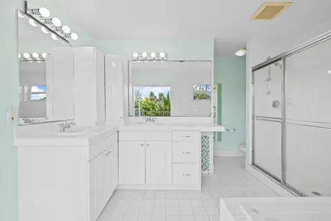 $1,085,000 | 715 Tyler Street, Hollywood, FL 33019