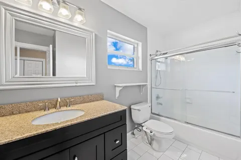 $1,085,000 | 715 Tyler Street, Hollywood, FL 33019