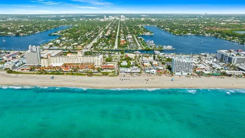 $1,085,000 | 715 Tyler Street, Hollywood, FL 33019