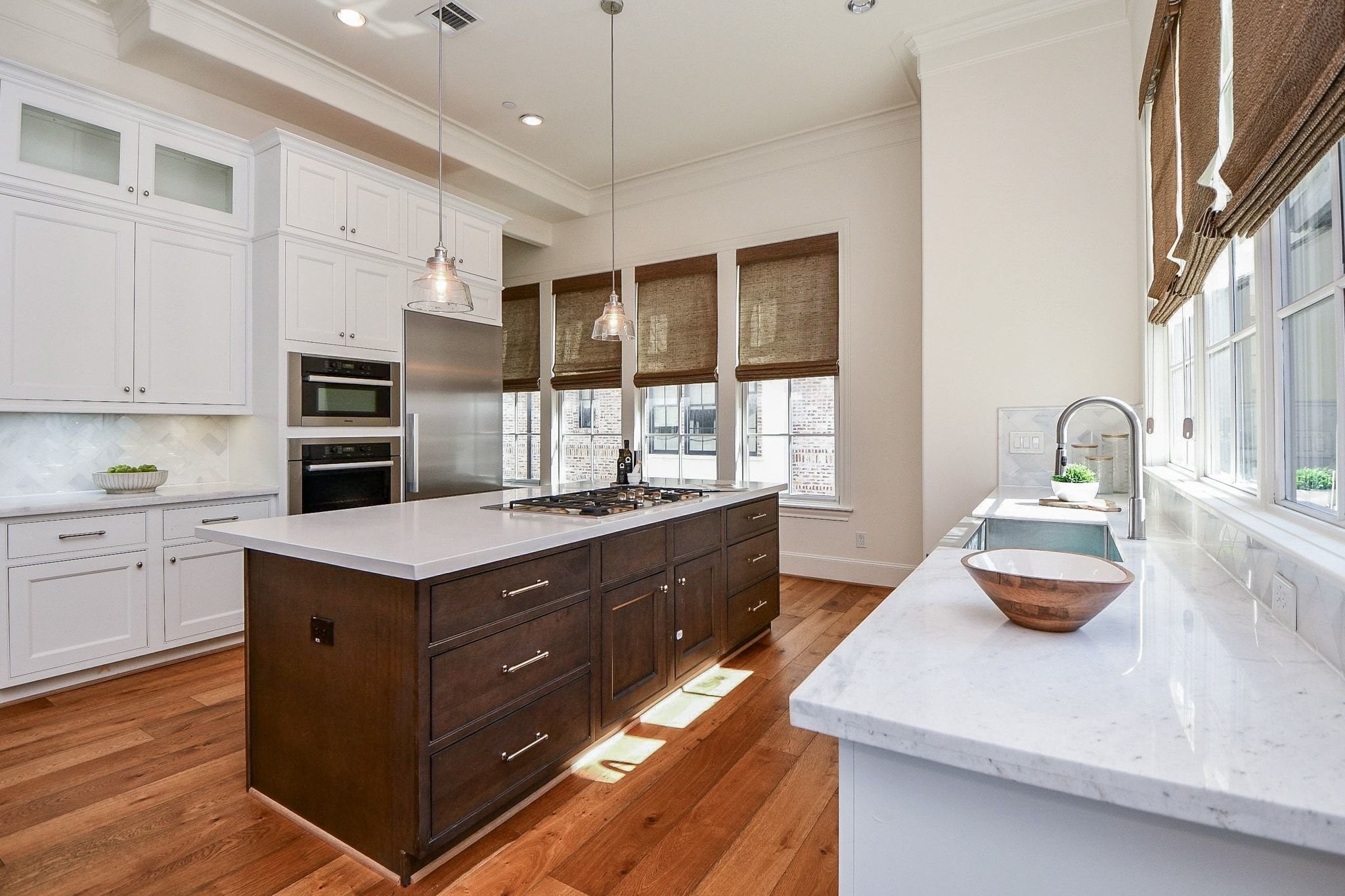 5 Robita Street Houston, TX 77019 - Photo 13 of 27 Kitchen Fully Equipped with Large Cabinets and Soft Close Drawers for Storage