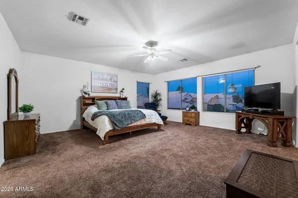 $725,000 | 1255 North Evergreen Street, Gilbert, AZ 85233