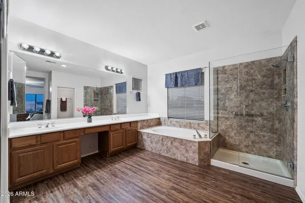$725,000 | 1255 North Evergreen Street, Gilbert, AZ 85233