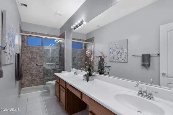 $725,000 | 1255 North Evergreen Street, Gilbert, AZ 85233