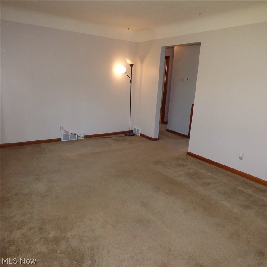 26680 Chardon Road Cleveland, OH 44143 - Photo 6 of 13 Gallery Image 6