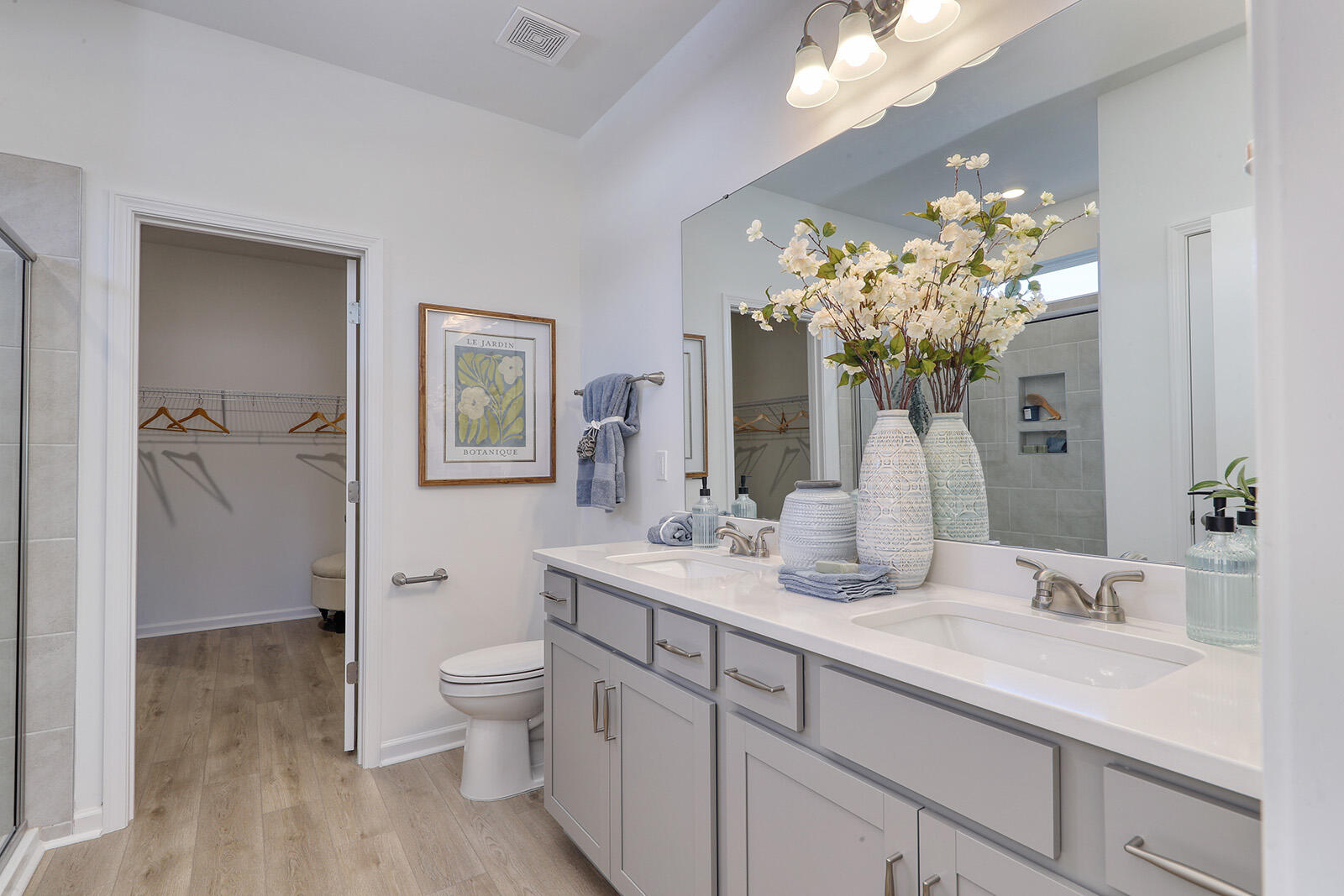 1026 Carolina Way Manning, SC 29102 - Photo 13 of 42 Primary bath