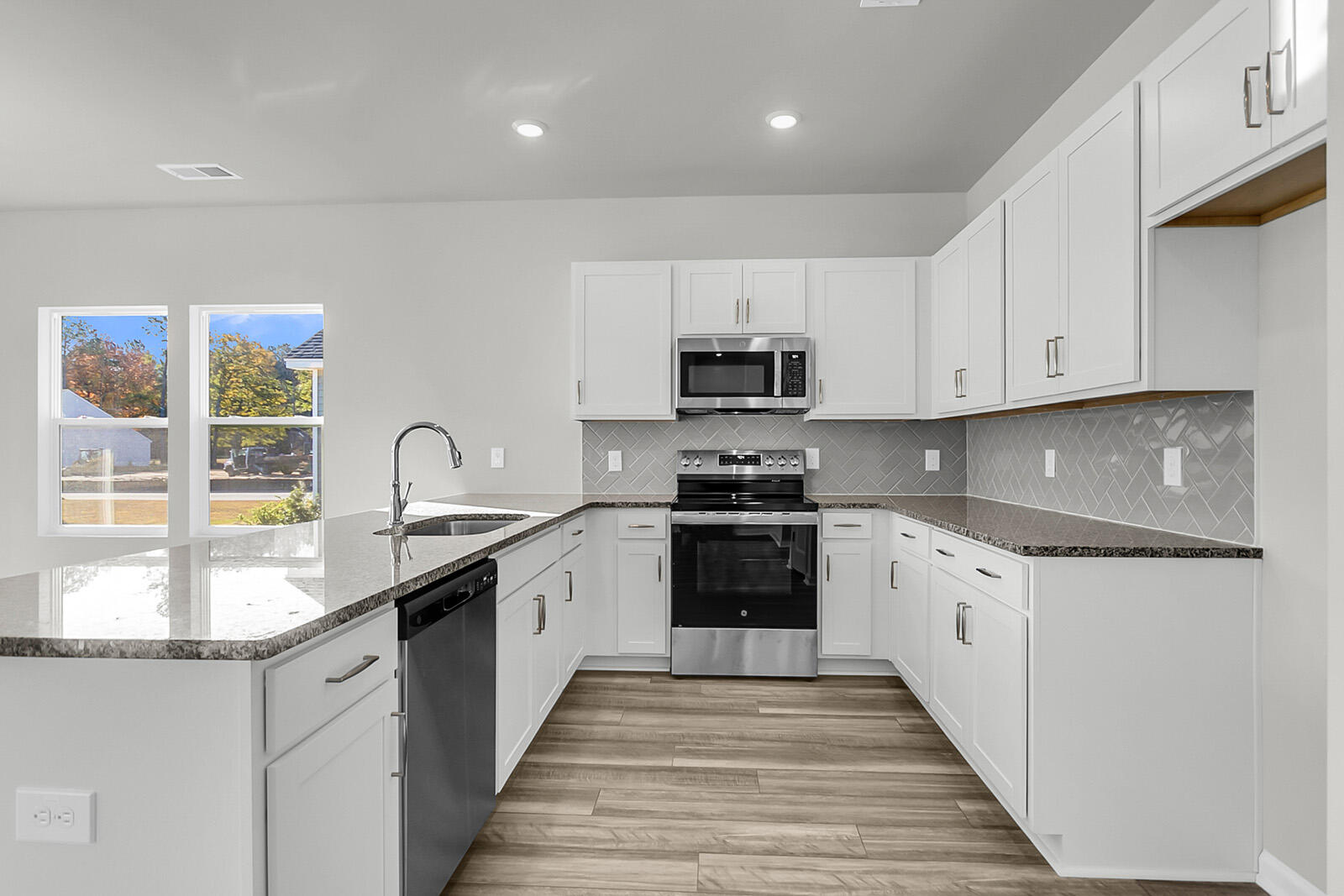 1026 Carolina Way Manning, SC 29102 - Photo 24 of 42 FMWeb05