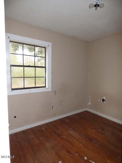 457 Thelma Andrews Road Wiggins, MS 39577 - Photo 11 of 14 P1020124