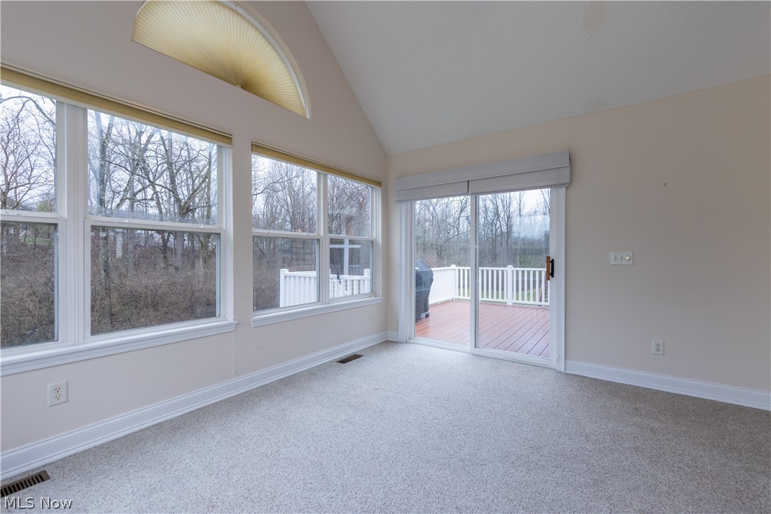 4902 Foote Road, Unit 14 Medina, OH 44256 - Photo 12 of 42 Deck access from the sun room.