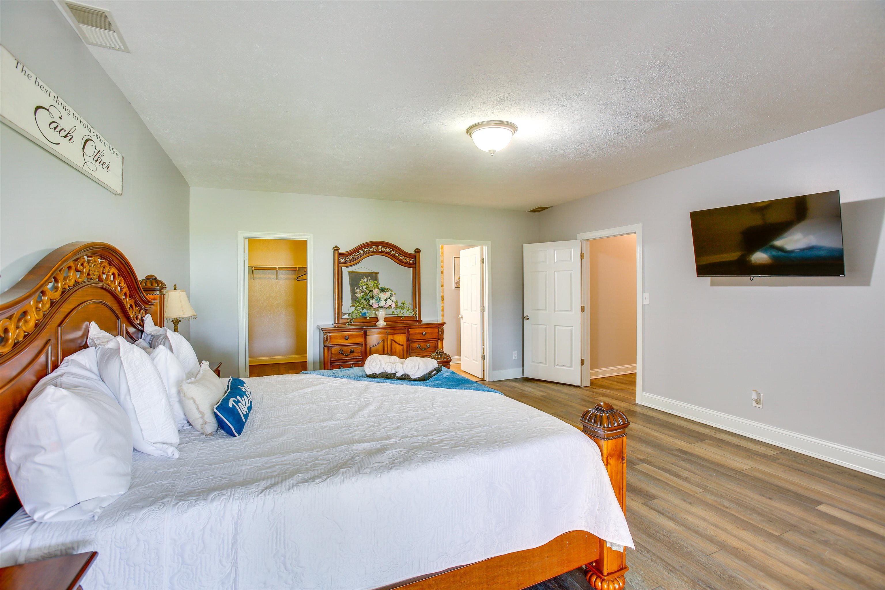 6576 34 Road Cadillac, MI 49601 - Photo 19 of 98