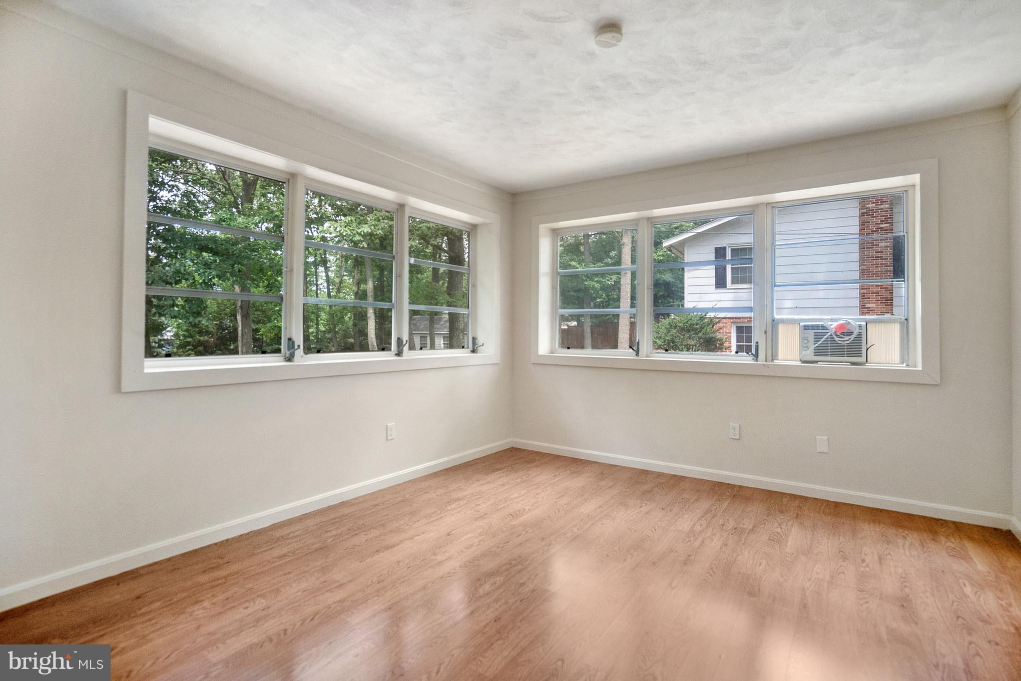 6146 Ridge Road Mount Airy, MD 21771 - Photo 16 of 29 Bedroom /Den