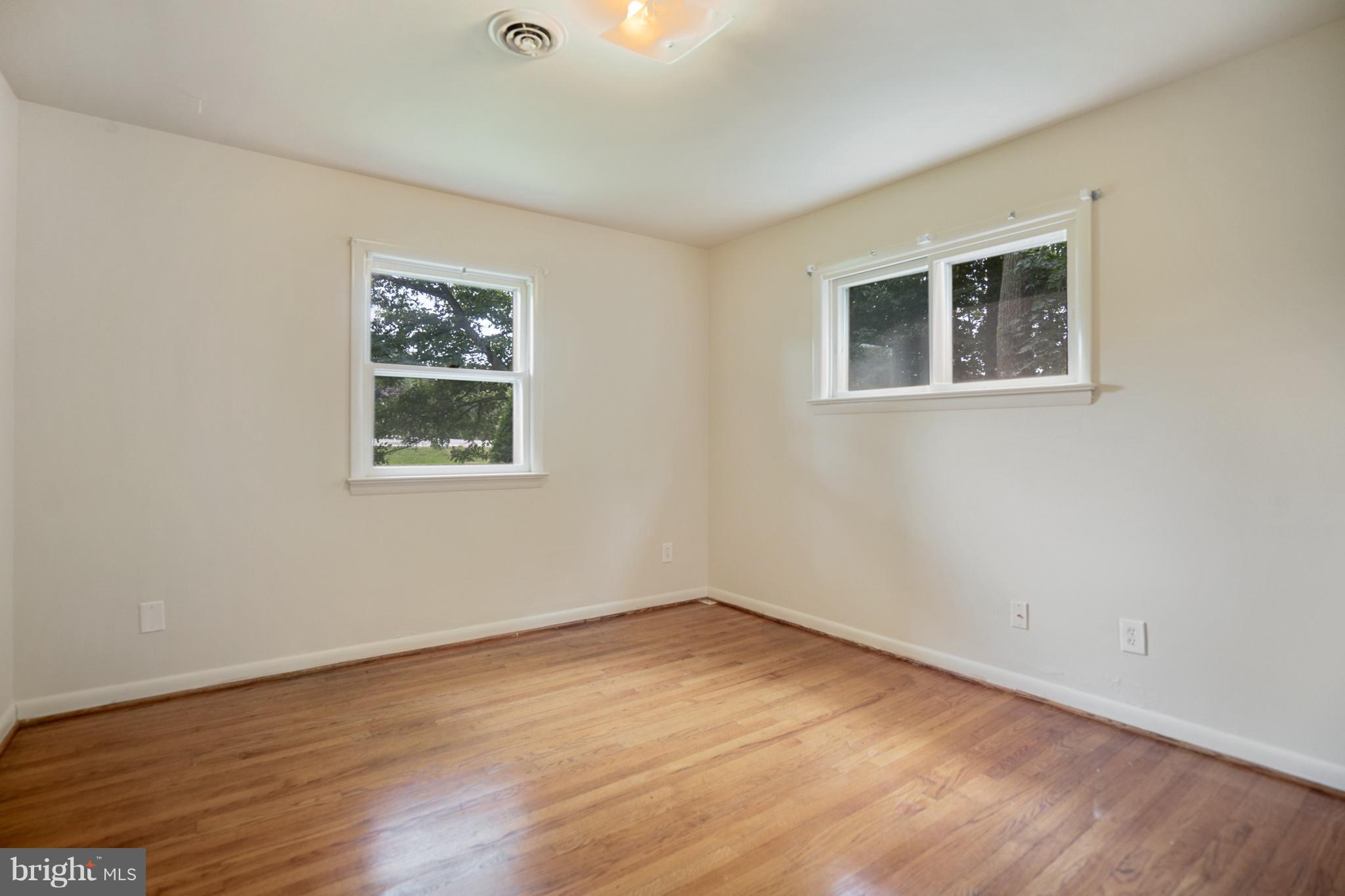 6146 Ridge Road Mount Airy, MD 21771 - Photo 24 of 29 Bedroom (Master)
