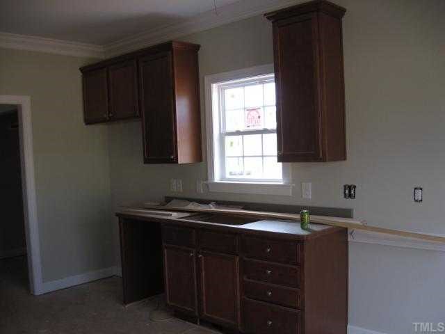 266 West Waycliff Road Henderson, NC 27537 - Photo 3 of 12 Gallery Image 3