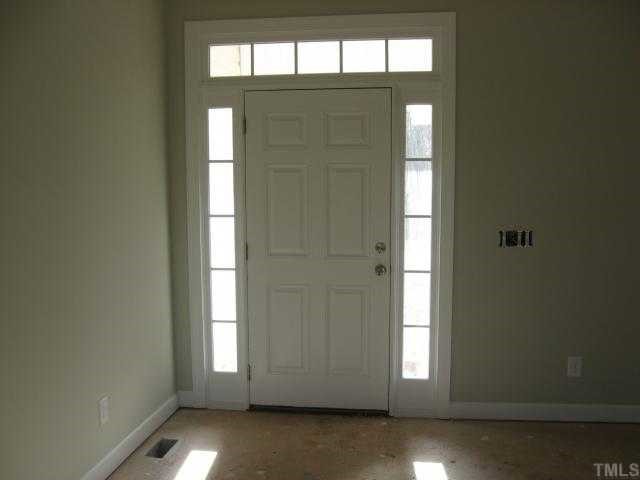266 West Waycliff Road Henderson, NC 27537 - Photo 4 of 12 Gallery Image 4
