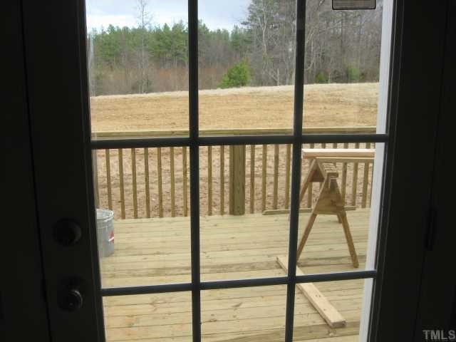 266 West Waycliff Road Henderson, NC 27537 - Photo 8 of 12 Gallery Image 8