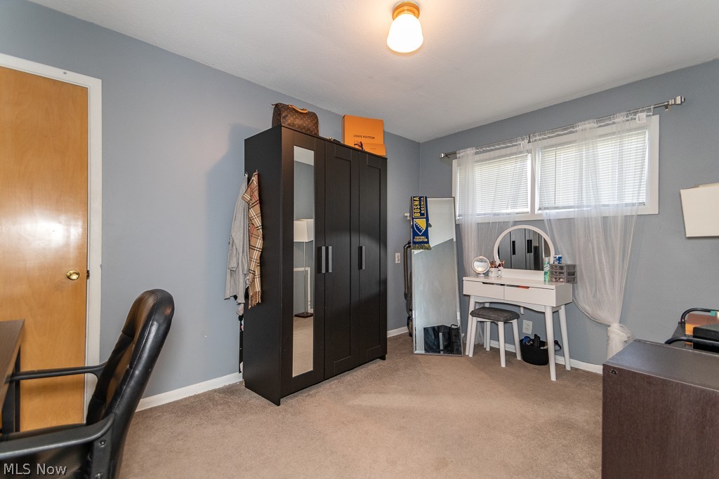 30421 Oakdale Road Willowick, OH 44095 - Photo 28 of 35